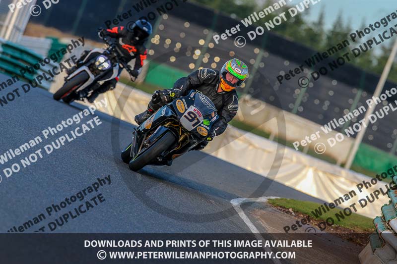 PJM Wedding Photography;enduro digital images;event digital images;eventdigitalimages;mallory park;mallory park photographs;mallory park trackday;mallory park trackday photographs;no limits trackdays;peter wileman photography;racing digital images;trackday digital images;trackday photos
